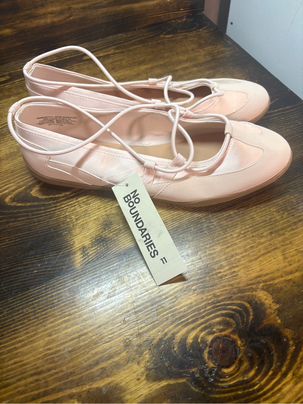 No boundaries pale pink ballet sneakers size 11
